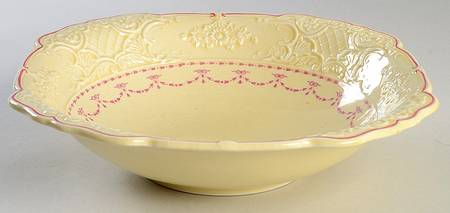Empress 9" Round Vegetable Bowl