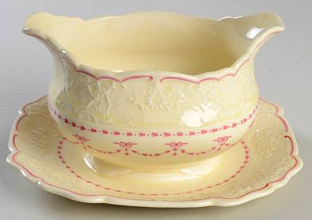 Empress Gravy Boat with Attached Underplate