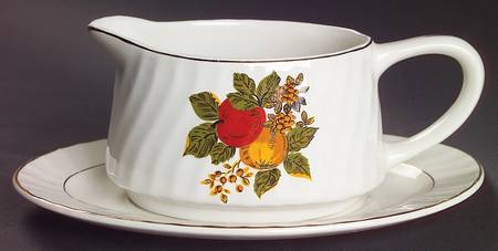 English Harvest Gravy Boat & Underplate