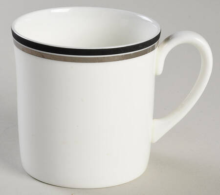 Essence Flat Cup