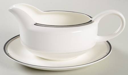 Essence Gravy Boat & Underplate