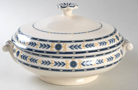 The Etruria (Blue Laurel) Round Covered Vegetable