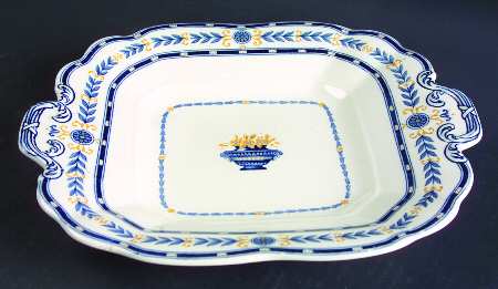 The Etruria (Blue Laurel) Square Handled Cake Plate