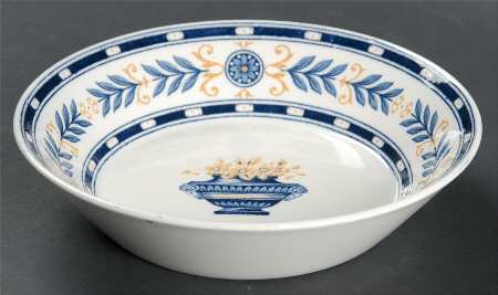 The Etruria (Blue Laurel) Fruit/Dessert (Sauce) Bowl