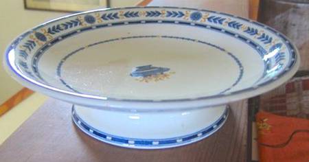 The Etruria (Blue Laurel) Round Compote (Height X Width)
