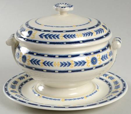 The Etruria (Blue Laurel) Sauce Boat & Lid with Underplate