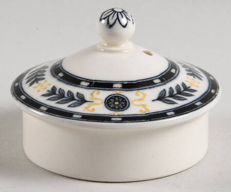 The Etruria (Black Laurel) Lid for Individual Teapot