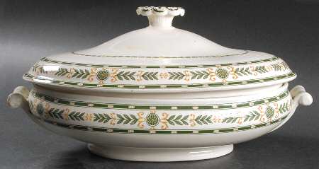 The Etruria (Green Laurel) Oval Covered Vegetable