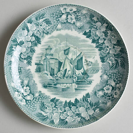 Ferrara Green (No Trim) Saucer