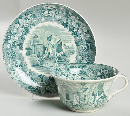 Ferrara Green (No Trim) Flat Cup & Saucer Set
