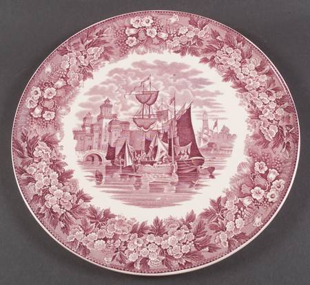 Ferrara Plum (No Trim) Round Torte Plate