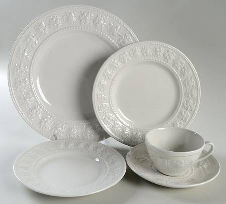 Festivity 5 Piece Place Setting