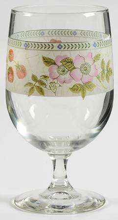 Fleur Glassware Footed Tumbler