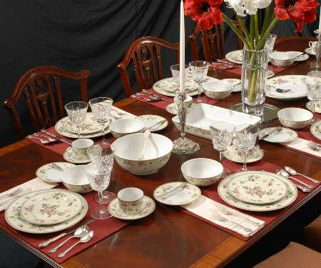 Fleur 51 Piece Estate Set