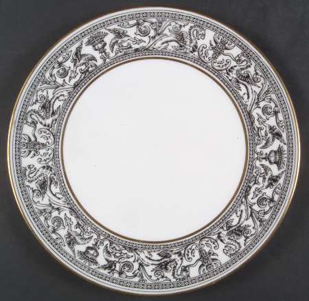 Florentine Black (Black Dragons) Cake Plate