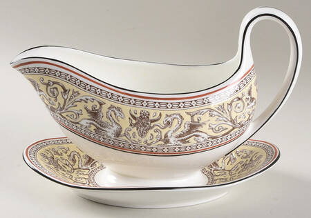 Florentine Brown (Brown Fruit Center) Gravy Boat with Attached Underplate