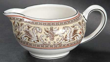 Florentine Brown (Brown Fruit Center) 146 Shape Creamer