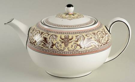 Florentine Brown (Brown Fruit Center) Teapot & Lid