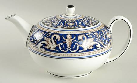 Florentine Blue (No Center Design, Black Trim) Teapot & Lid
