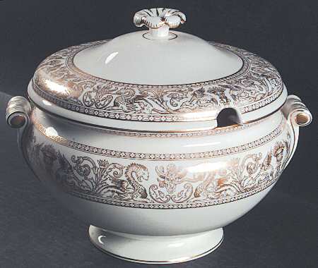 Florentine Gold (Gold Dragons, White) Tureen &  Lid