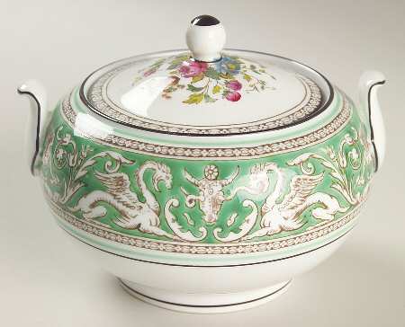 Florentine Green Rim (Floral Center, White Body) 146 Shape Sugar Bowl & Lid