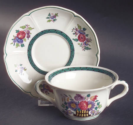 Floral (Scallop) Flat Bouillon Cup & Saucer