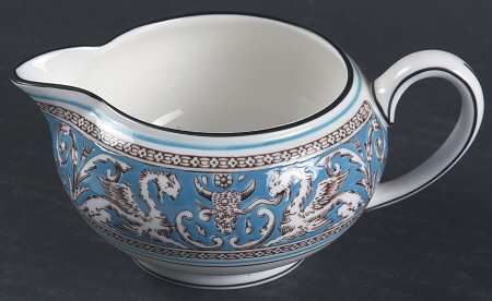 Florentine Turquoise Rim (Fruit Center, White Body) 146 Shape Creamer