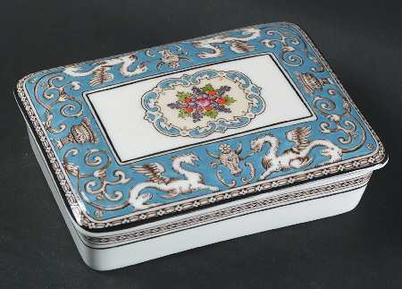 Florentine Turquoise Rim (Fruit Center, White Body) Cigarette Box & Lid