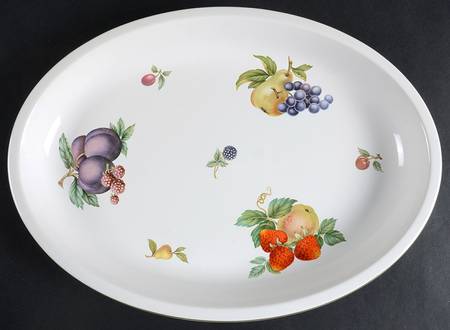 Fruit Sprays Sterling (Coupe Shape) 13" Oval Serving Platter