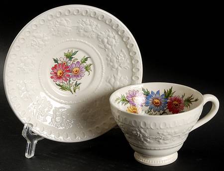 Garden Club Footed Cup & Saucer Set