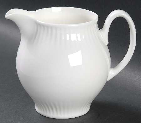 Galaxie White Creamer
