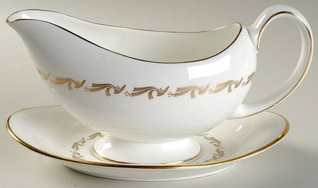 Golden Fleece Gravy Boat & Underplate