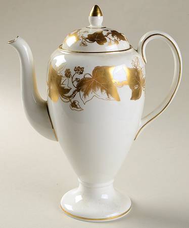 Golden Ivy Coffee Pot & Lid