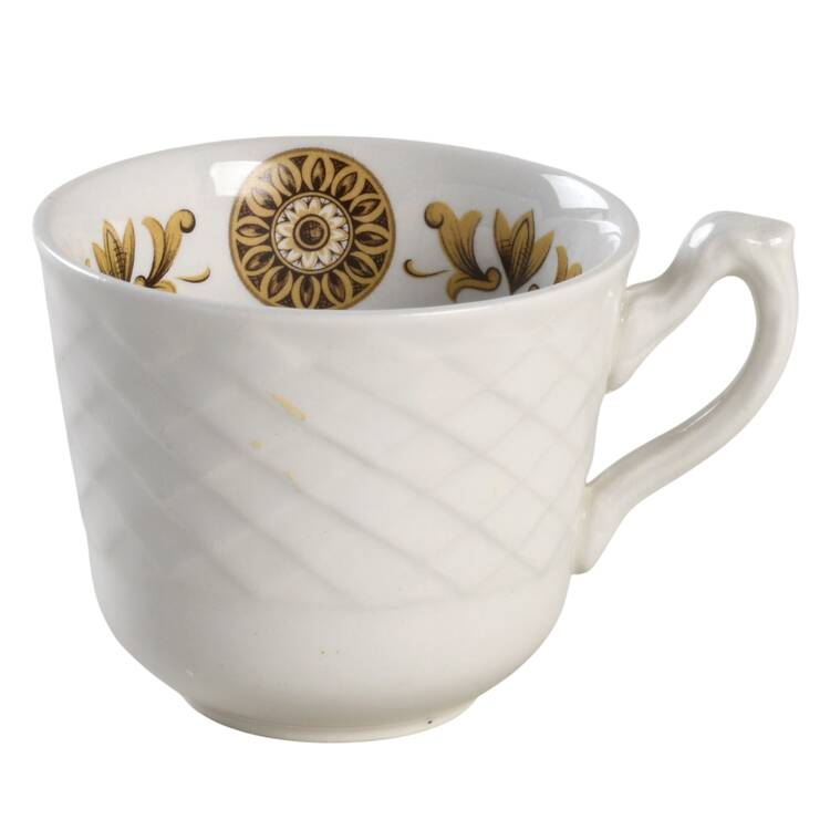 Gold Medallion Flat Demitasse Cup