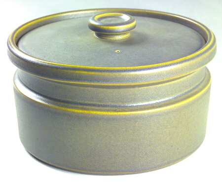 Greenwood (Earthenware) 3 Quart Round Covered Casserole