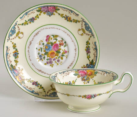 Grosvenor (W697, Cream Rim) Footed Cup & Saucer Set