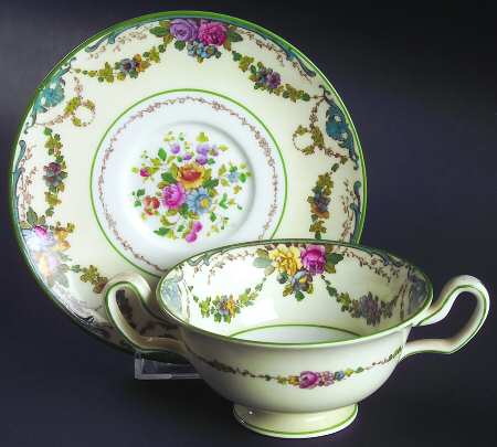 Grosvenor (W697, Cream Rim) Footed Cream Soup Bowl & Saucer Set