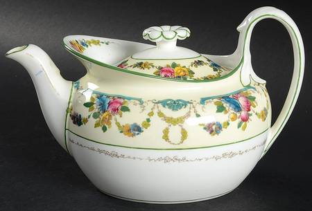 Grosvenor (W697, Cream Rim) Small Teapot & Lid