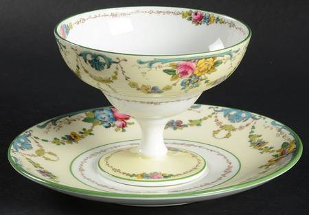 Grosvenor (W697, Cream Rim) China Sherbet with Underplate