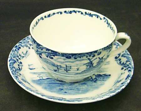 Hague Flat Cup & Saucer Set