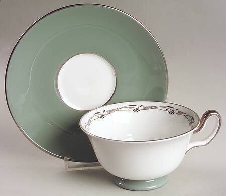 Halford Footed Cup & Saucer Set