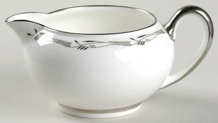 Halford 146 Shape Creamer