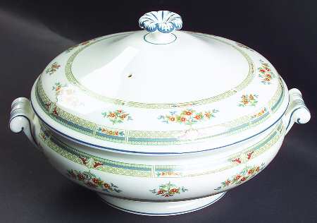 Hampshire Round Covered Vegetable