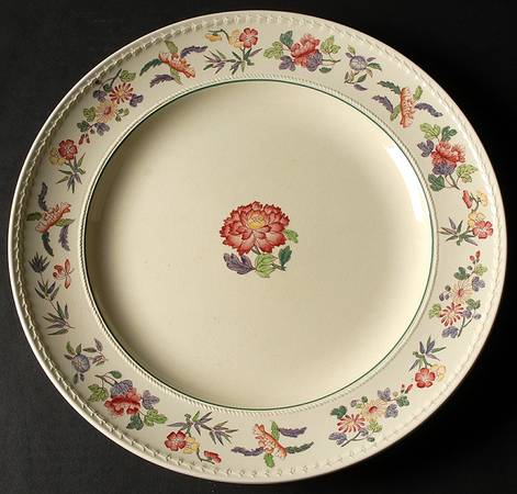 Harlech (Floral Rim & Center, No Trim) 12" Chop Plate (Round Platter)