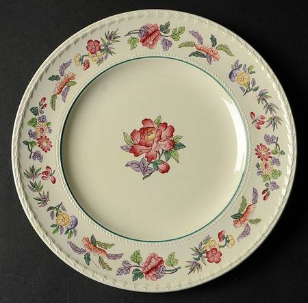 Harlech (Floral Rim & Center, No Trim) Salad Plate