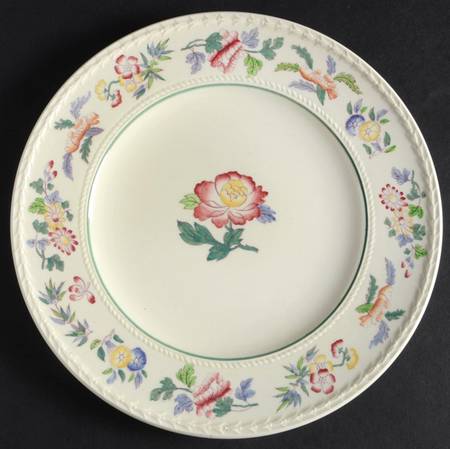 Harlech (Floral Rim & Center, No Trim) Dessert/Pie Plate