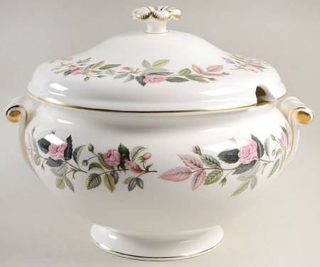 Hathaway Rose Tureen & Lid