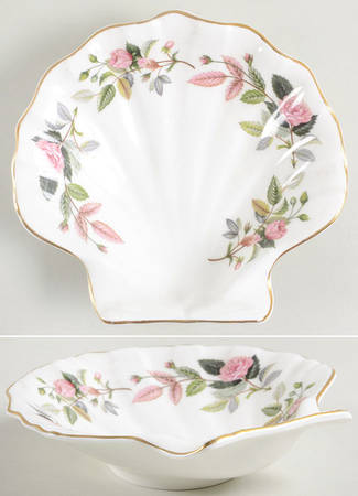 Hathaway Rose Shell Shaped Dish