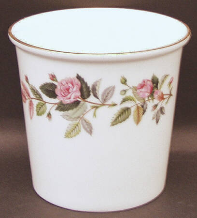 Hathaway Rose Garden Posey Pot