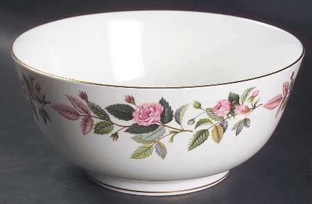 Hathaway Rose 9" Salad Serving Bowl